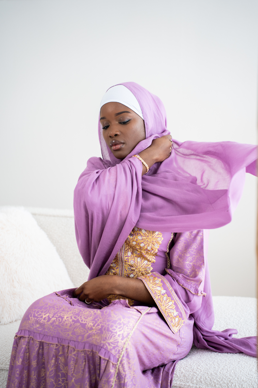 Abaya mit Hijab - Lila/Gold