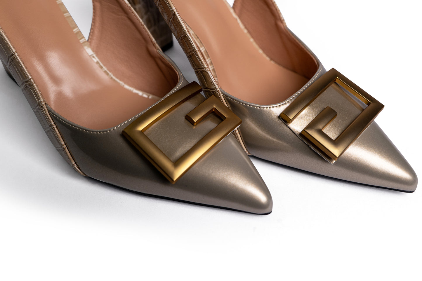 High Heels mit Schnalle - Gold
