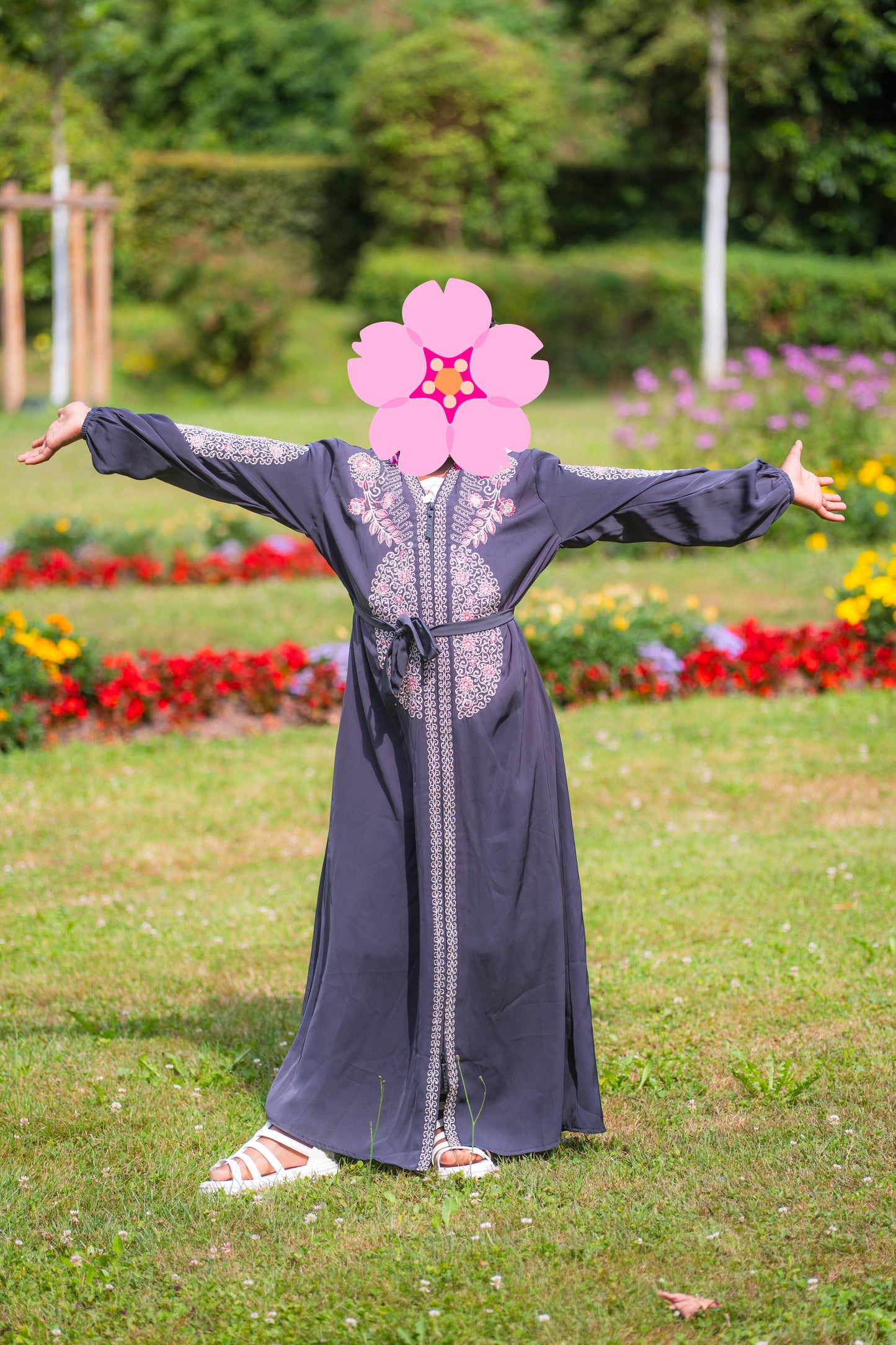 Abaya für Mädchen mit Blumenmotiven - Violet