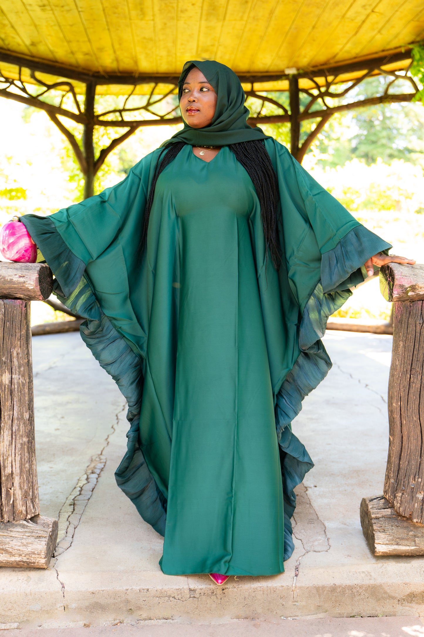 Abaya Butterfly mit Hijab - Grün