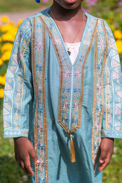 Abaya für Mädchen mit Blumenmotiven - Ozeanblau