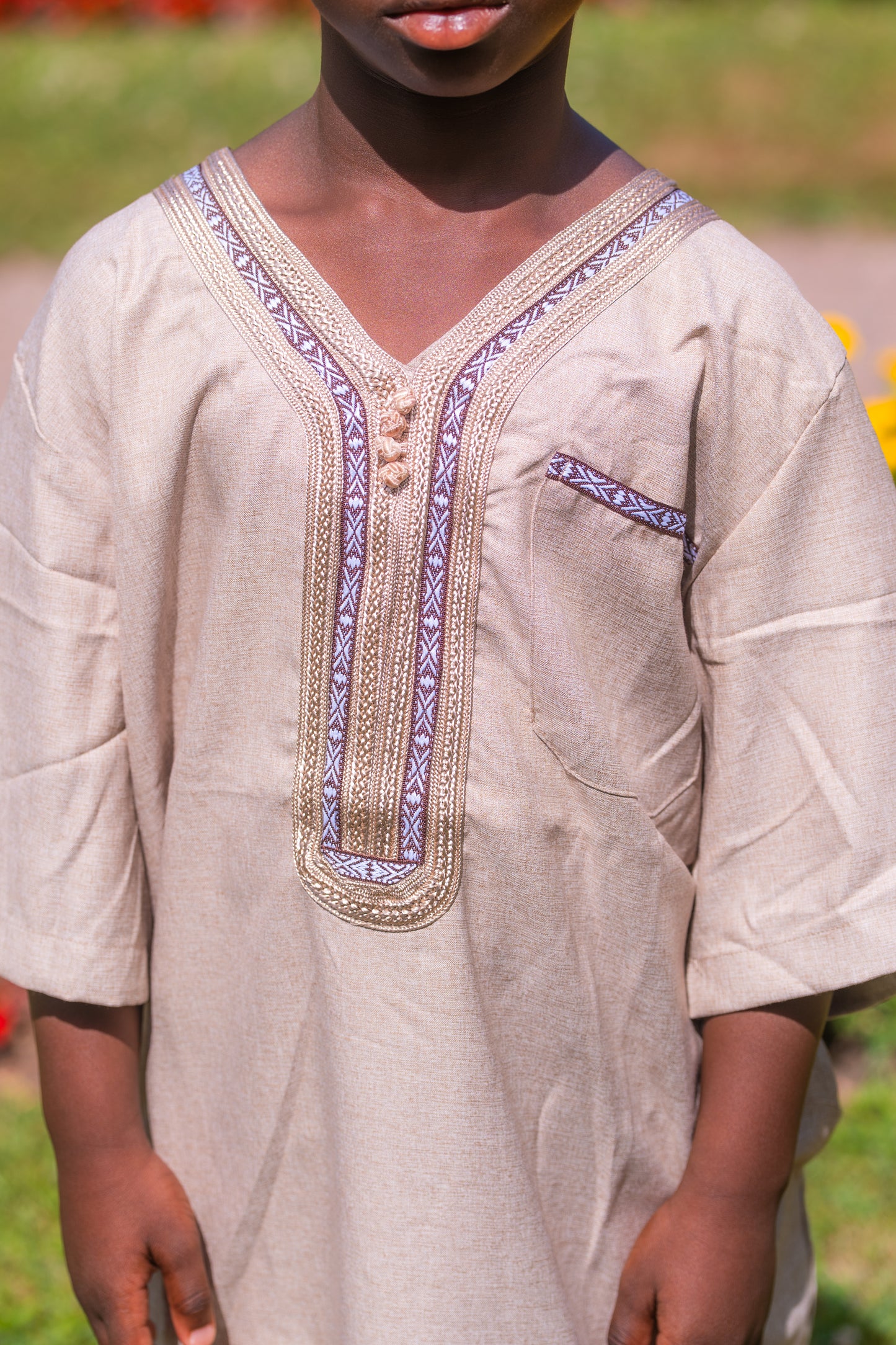 Gebetskleid für Jungs mit blauen Deatils - Beige