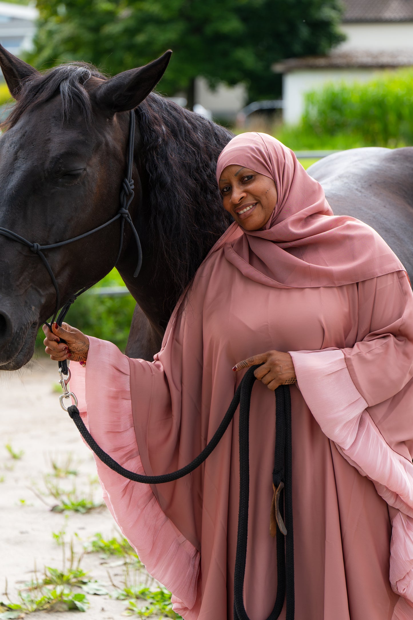 Abaya Butterfly mit Hijab - Rose