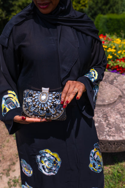 Abaya mit Hijab Blumenmotiven - Schwarz